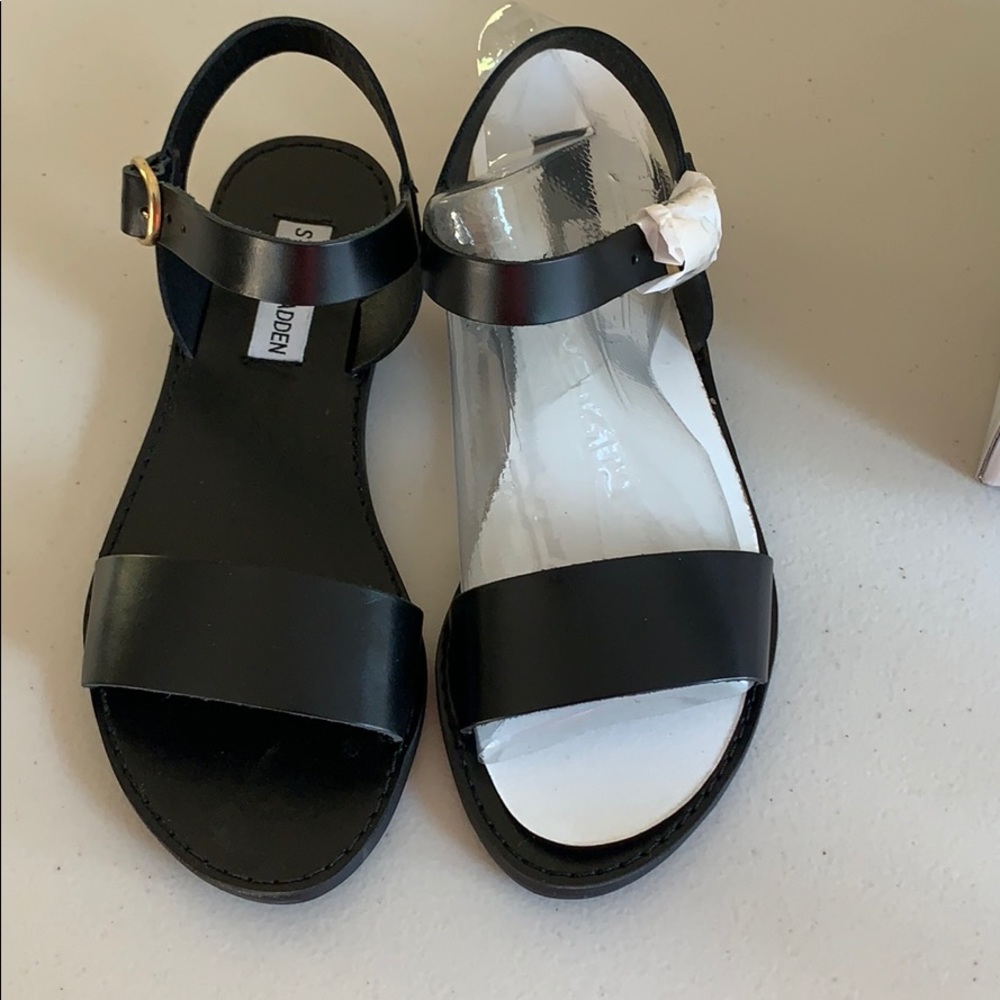Steve Madden Ankle Strap Flat